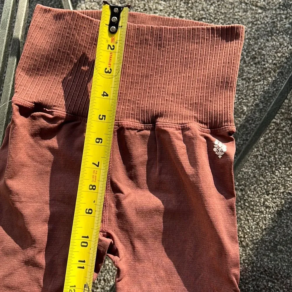 FP Movement High-Rise 7/8 Length Good Karma Legging - Nutmeg - Size XS/S - Picture 8 of 11